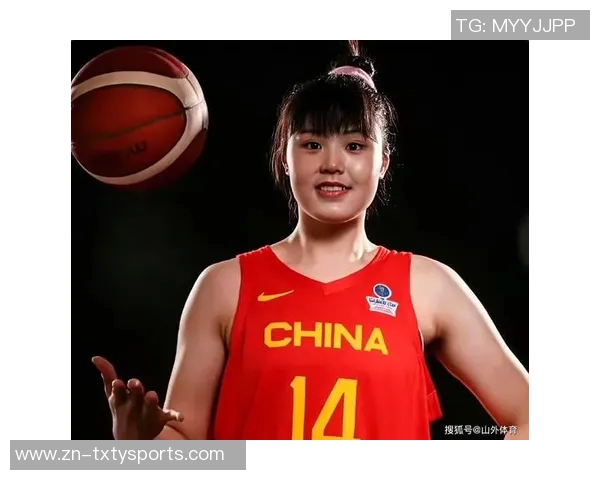 李月汝澳门看展分享美照特别喜欢篮球主题区域的独特魅力