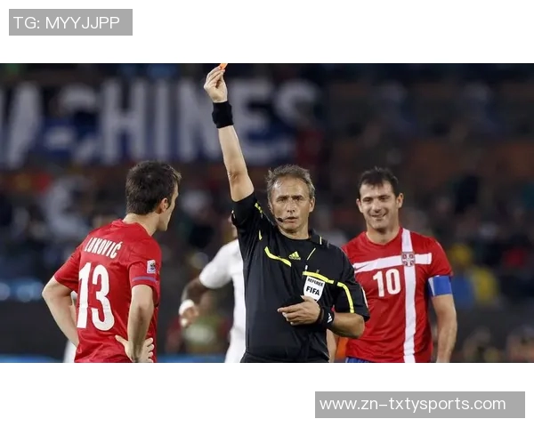 费迪南德称赞拉门斯在对桑德兰的表现增强全队信心展现稳健风范