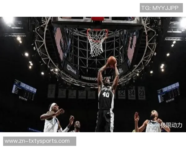 文班亚马砍下24分15板表现惊艳马刺新赛季比赛引发广泛关注