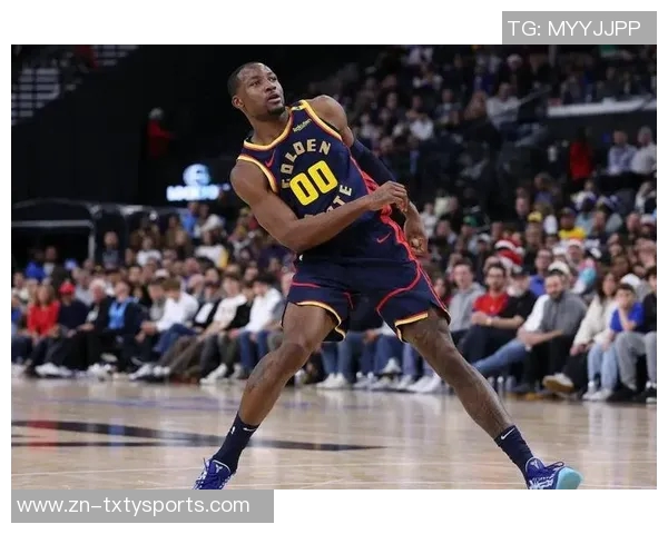 库明加精彩突破虚晃艾顿轻松上篮得分展现超强个人能力