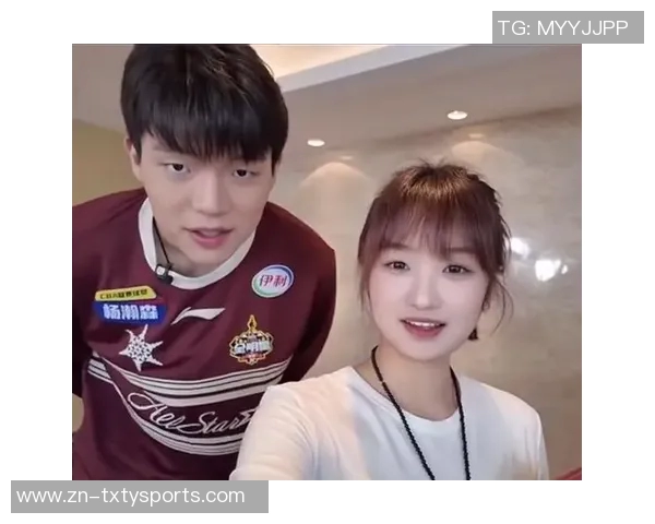 杨瀚森赛后与女友及团队聚餐洛杉矶韩料店共享夜宵时光