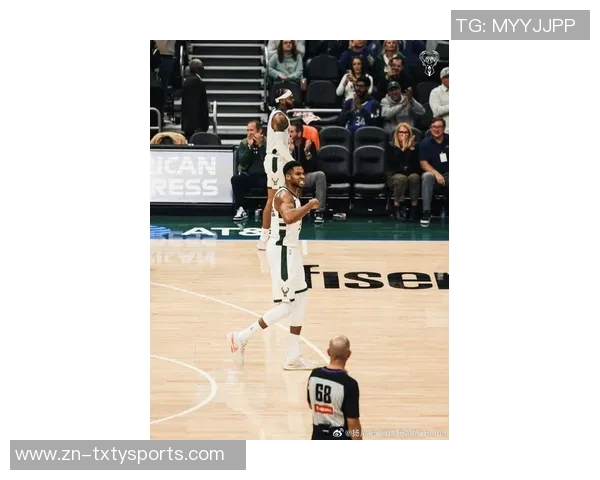 字母哥表现出色却难掩球队疲态14投9中贡献22分8篮板3助攻1盖帽